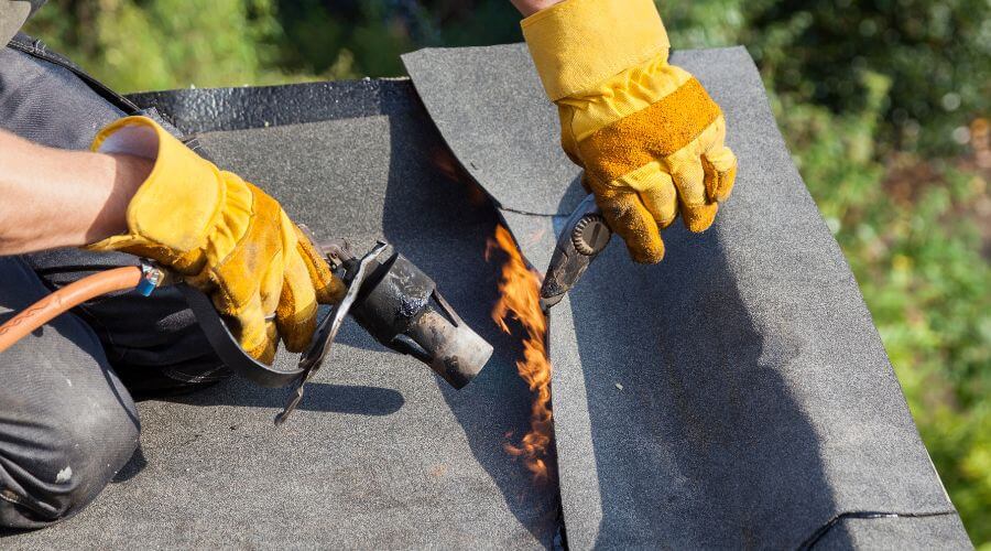 Professional gutter cleaning in Lucinda, PA